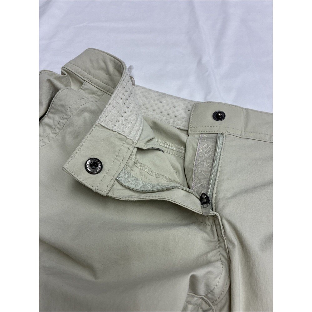 LL Bean Nylon Cropped Cargo Pants Sz 4P Tan Khaki Adjustable Waist Gorp Outdoor - Picture 16 of 16
